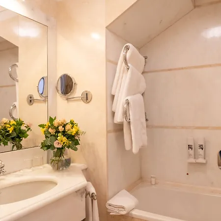 Grand Continental - Starhotels Collezione Готель Сієна