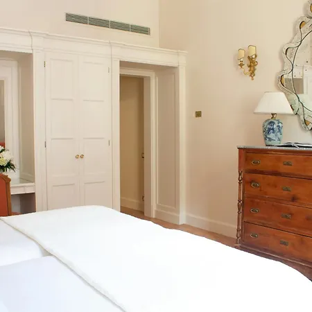 Grand Continental - Starhotels Collezione 5*