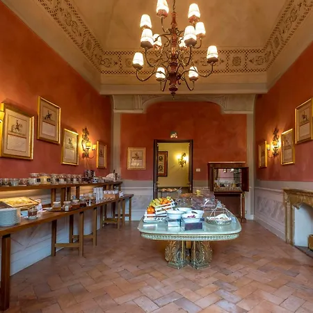 Grand Continental - Starhotels Collezione Сієна