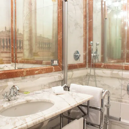 Hotel Grand Continental - Starhotels Collezione Siena