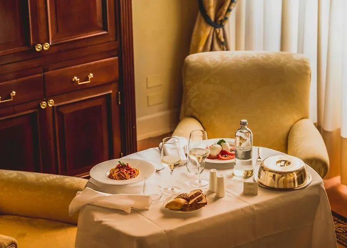 Grand Continental - Starhotels Collezione 5*