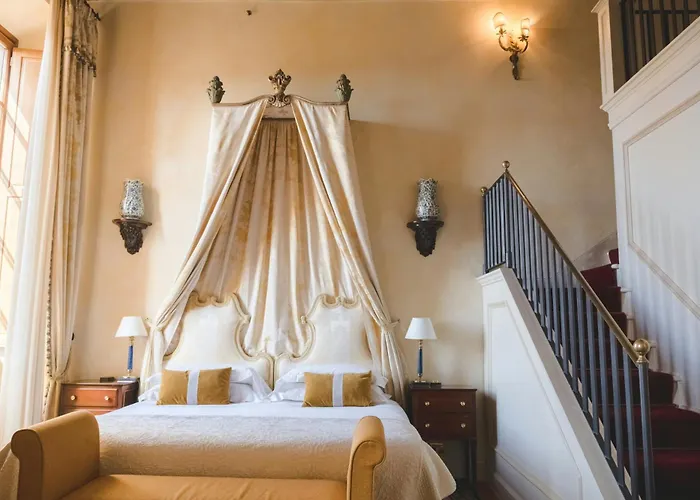 Grand Continental - Starhotels Collezione סיינה