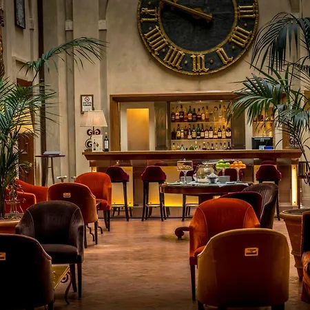 فندق Grand Continental - Starhotels Collezione سيينا