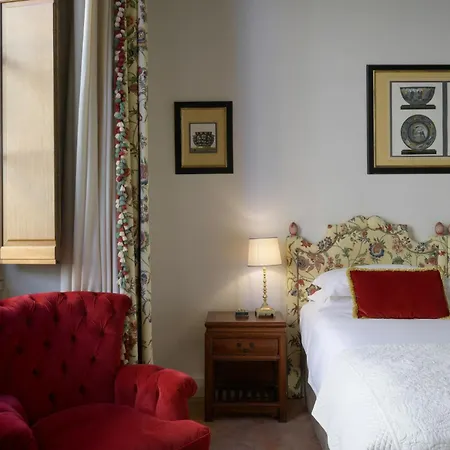 فندق Grand Continental - Starhotels Collezione 5*