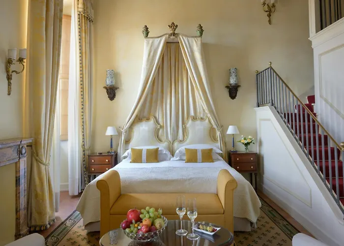 Grand Continental - Starhotels Collezione Σιένα