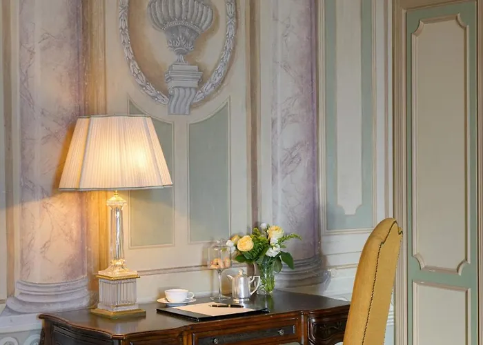 Hotel Grand Continental - Starhotels Collezione 5*